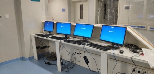 “就一套防護服，那天沒敢喝一口水”——一位抗疫前線網絡工程師的十二小時